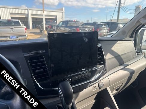 Used 2023 Ford Transit 350 XLT image 12