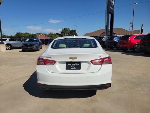 Used 2024 Chevrolet Malibu LT FWD image 6