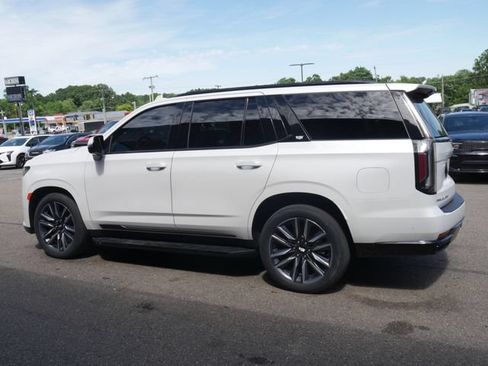 Used 2023 Cadillac Escalade Sport w/ Touring Package AWD/4WD image 10