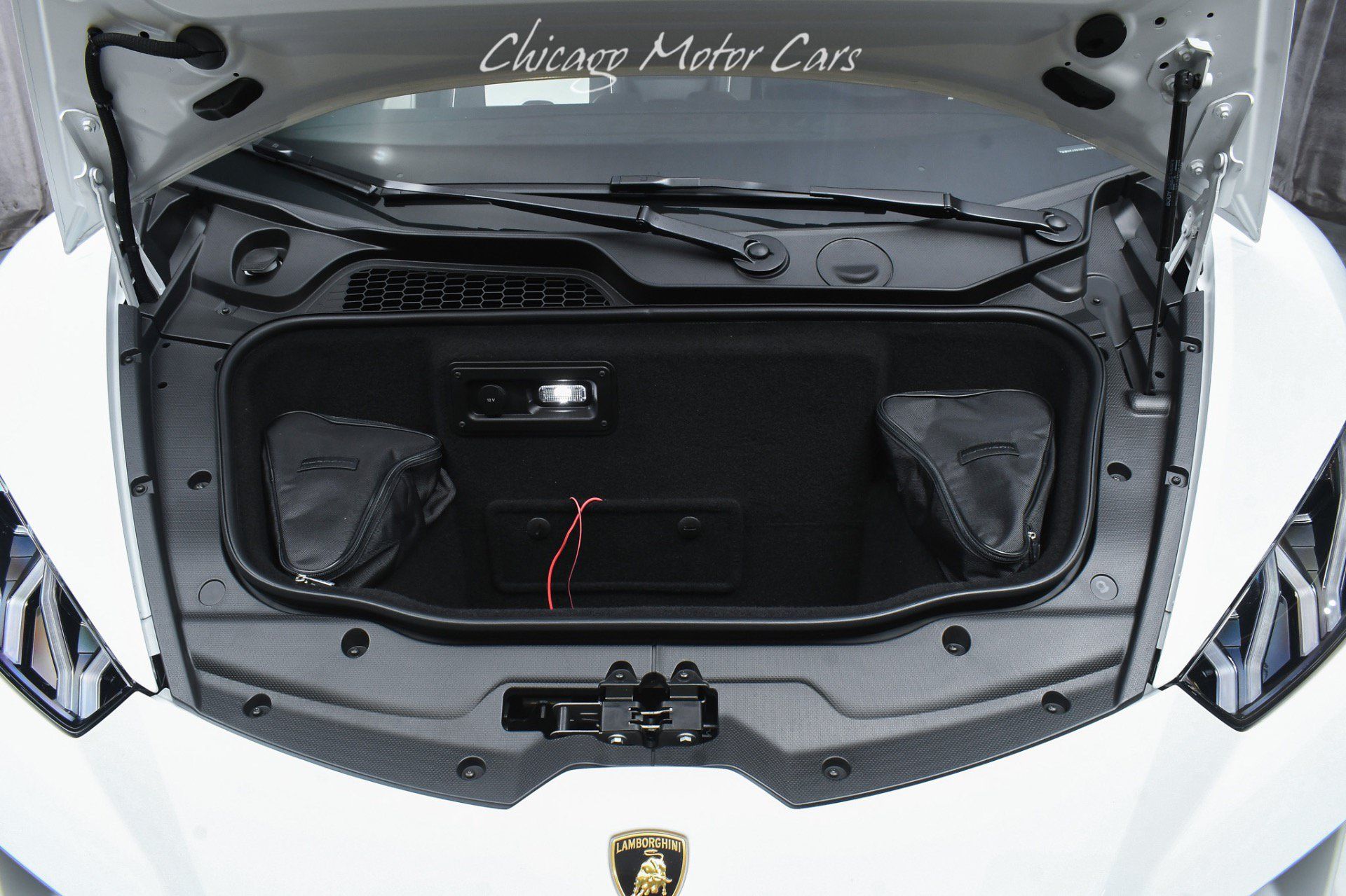 Used 2024 Lamborghini Huracan EVO AWD/4WD image 33