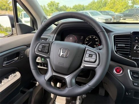 New 2025 Honda Ridgeline RTL image 7