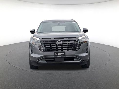New 2026 Nissan Pathfinder Platinum AWD/4WD image 2