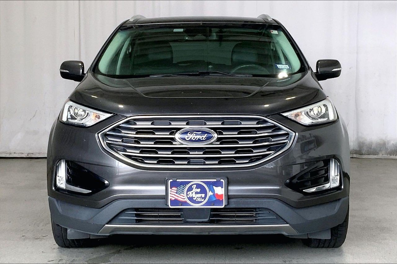Used 2019 Ford Edge SEL w/ Equipment Group 201A FWD image 3