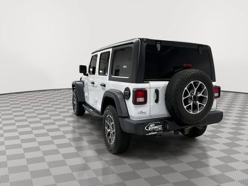 Used 2024 Jeep Wrangler Unlimited Sport AWD/4WD image 8