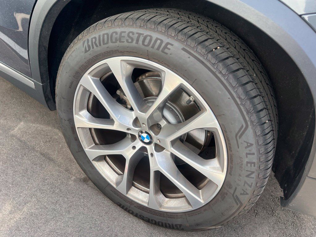 Used 2021 BMW X5 sDrive40i w/ Convenience Package RWD image 15