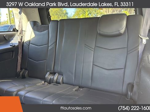 Used 2015 Cadillac Escalade Premium RWD image 36