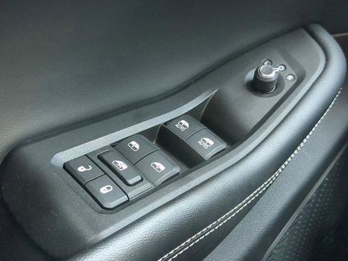 Used 2021 Jeep Grand Cherokee L Limited image 21