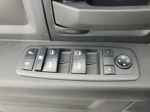 Used 2022 RAM 3500 Tradesman image 32