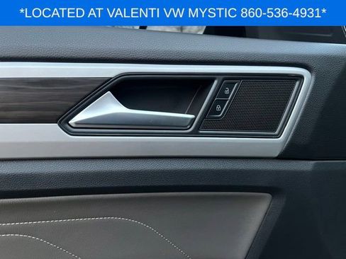 Certified 2022 Volkswagen Atlas SE w/ Panoramic Sunroof Package image 32