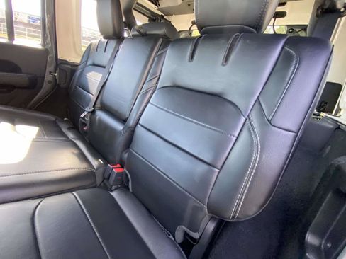 Certified 2023 Jeep Wrangler Sahara w/ Cold Weather Group image 20