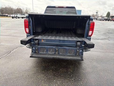 Used 2021 GMC Sierra 1500 SLE w/ Driver Alert Package I image 9