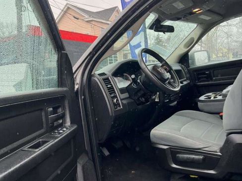 Used 2019 RAM 1500 Express image 19