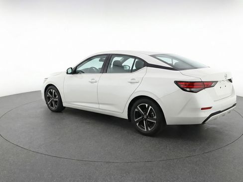 Used 2025 Nissan Sentra SV FWD image 6