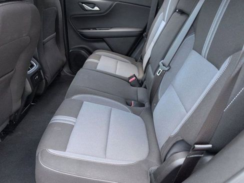 Used 2025 Chevrolet Blazer LT FWD image 27