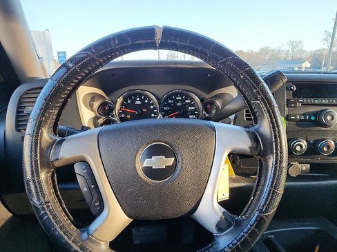 Used 2009 Chevrolet Silverado 1500 LT w/ Power Pack Plus image 11