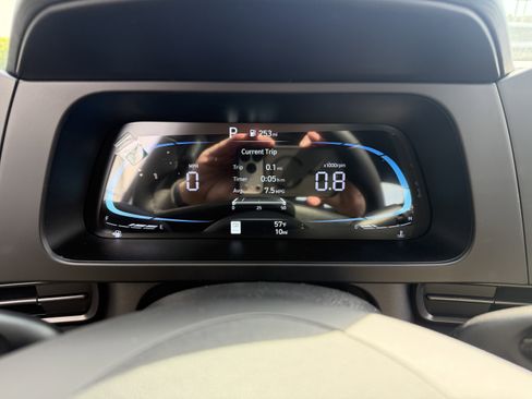 New 2026 Hyundai Elantra Sport FWD image 30