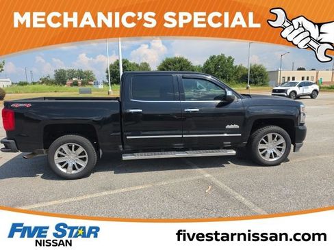 Used 2017 Chevrolet Silverado 1500 High Country AWD/4WD image 7