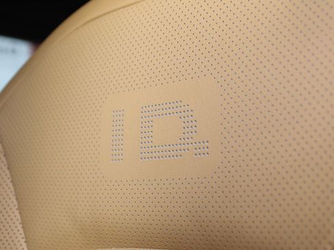 Used 2025 Volkswagen ID. Buzz Pro S image 30