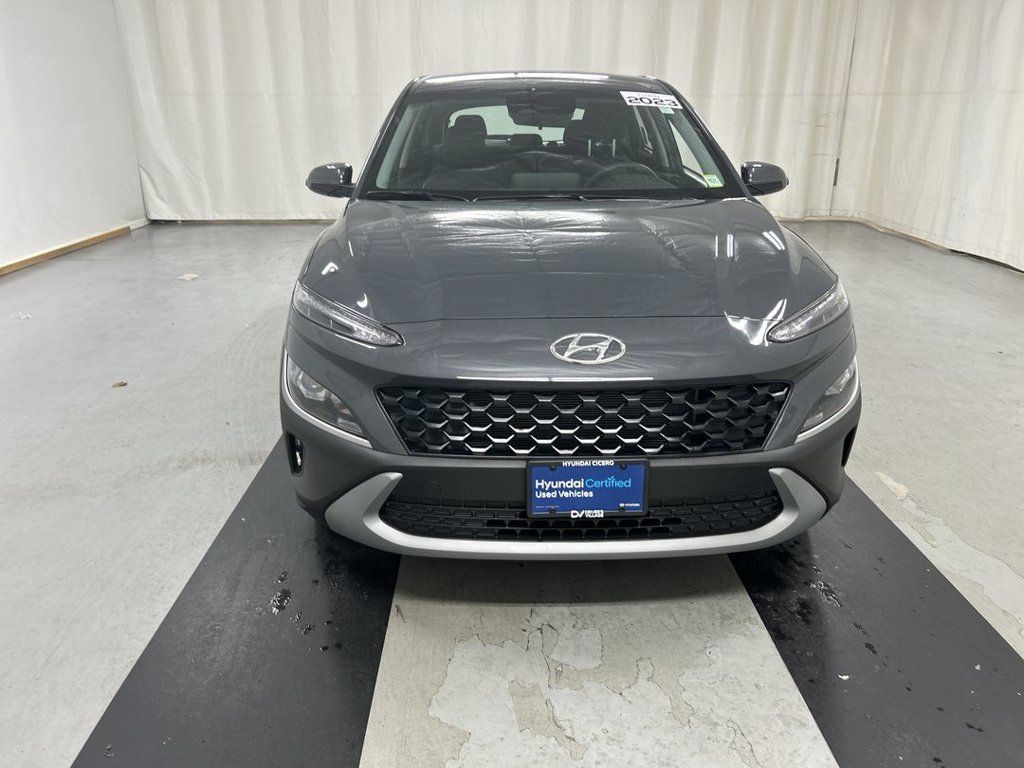 Used 2023 Hyundai Kona SE AWD/4WD image 3