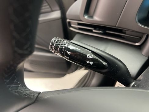 New 2026 Hyundai Elantra Sport FWD image 21