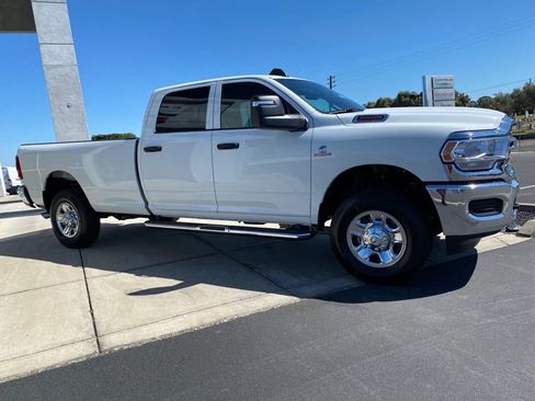 Used 2024 RAM 2500 Tradesman w/ Safety Group image 12