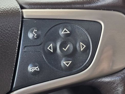 Used 2017 GMC Yukon XL Denali w/ Open Road Package image 15