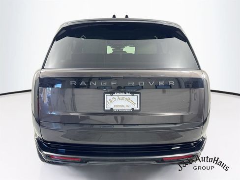 Used 2024 Land Rover Range Rover Long Wheelbase SE AWD/4WD image 6
