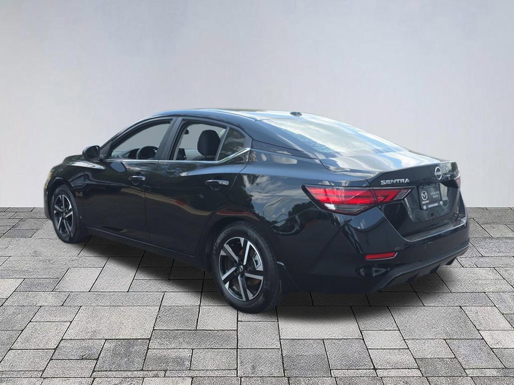 Used 2024 Nissan Sentra SV w/ All-Weather Package FWD image 5