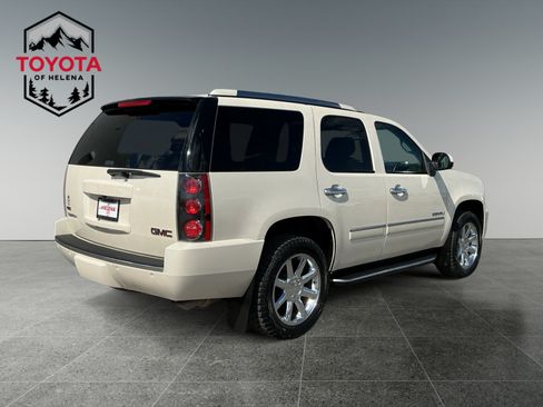 Used 2012 GMC Yukon Denali AWD/4WD image 5