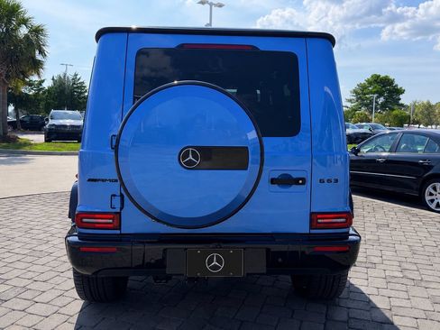Certified 2025 Mercedes-Benz G 63 AMG 4MATIC image 10