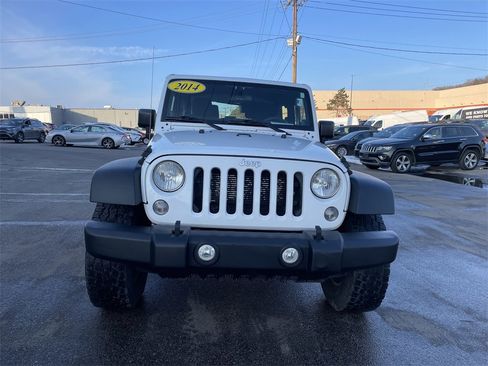 Used 2014 Jeep Wrangler Sport image 5
