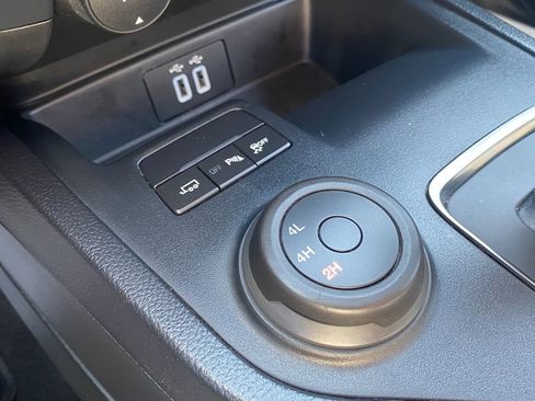 Used 2022 Ford Ranger Lariat w/ Technology Package image 27