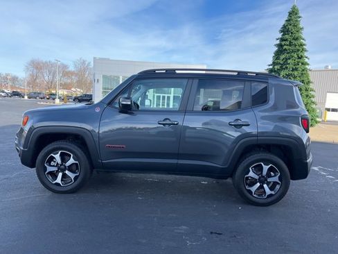 Used 2022 Jeep Renegade Trailhawk image 4