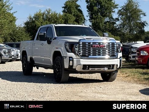 Used 2024 GMC Sierra 2500 Denali w/ Denali Reserve Package AWD/4WD image 1