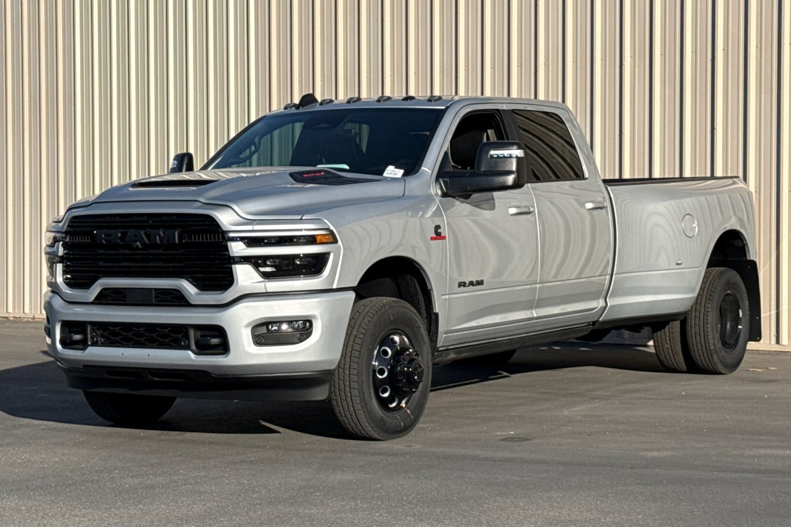 New 2026 RAM 3500 Laramie AWD/4WD image 3
