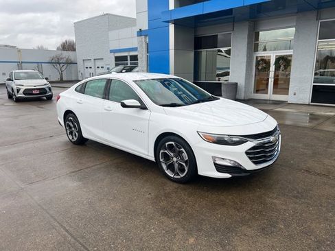 Used 2023 Chevrolet Malibu LT image 1