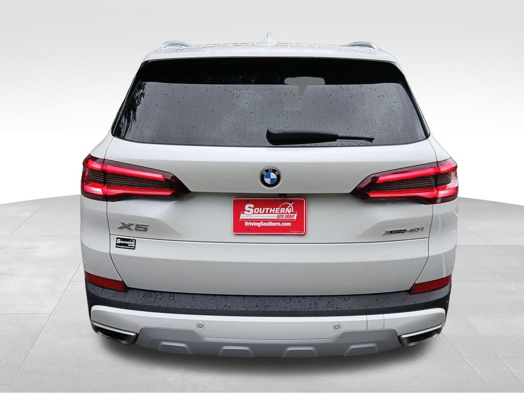 Used 2023 BMW X5 xDrive40i w/ Executive Package AWD/4WD image 10