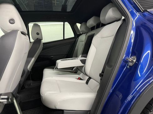 Used 2021 Volkswagen ID.4 Pro S image 34