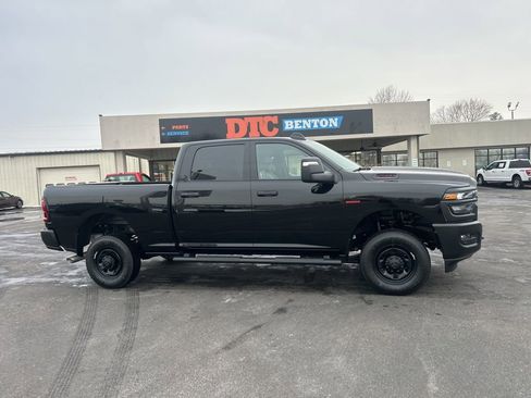 New 2026 RAM 2500 Tradesman AWD/4WD image 2