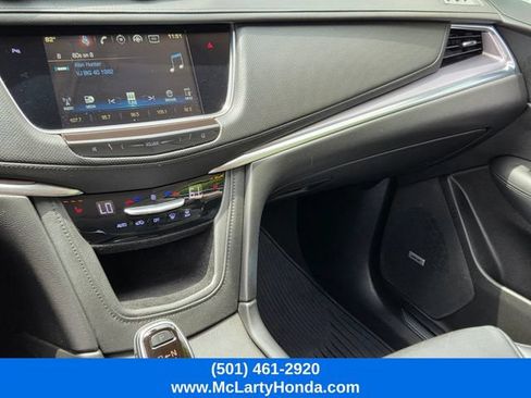 Used 2017 Cadillac XT5 Luxury w/ Driver Awareness Package FWD image 26