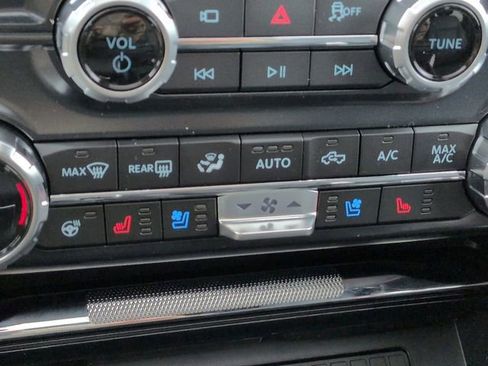 New 2025 Ford F150 Lariat w/ Equipment Group 502A High image 27