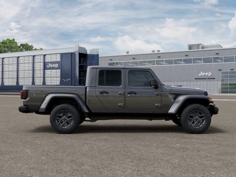 New 2026 Jeep Gladiator Sport AWD/4WD image 54