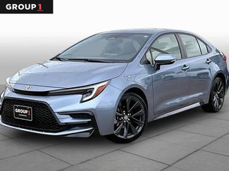 Used 2024 Toyota Corolla SE w/ SE Premium Package FWD video 1