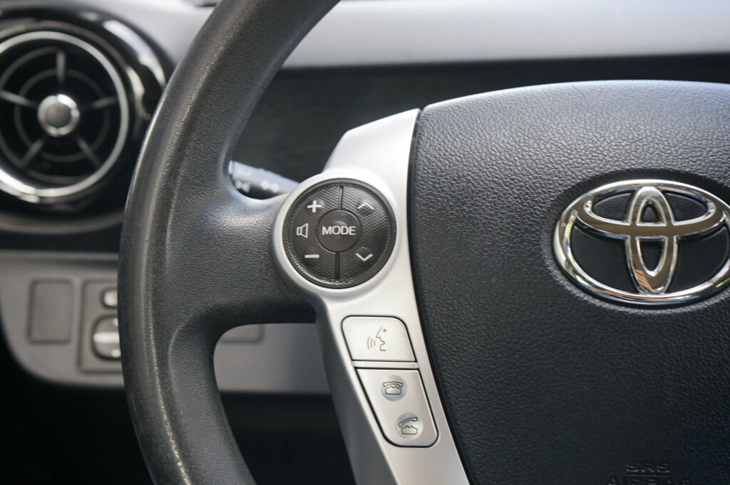 Used 2015 Toyota Prius C Two FWD image 26