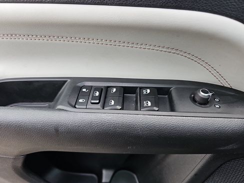 Used 2022 Jeep Compass Limited AWD/4WD image 23