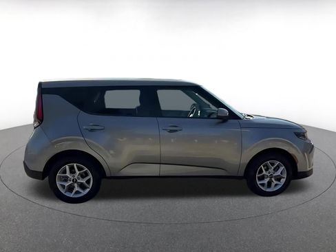 Used 2025 Kia Soul LX w/ Option Group 015 image 15