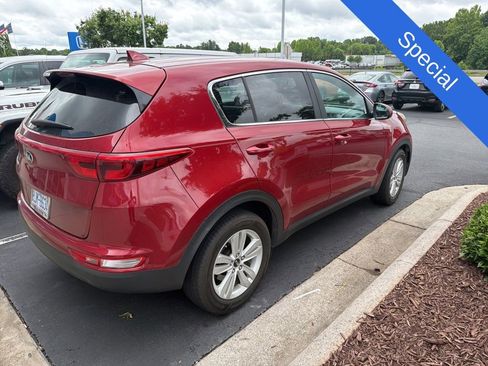 Used 2017 Kia Sportage LX FWD image 4