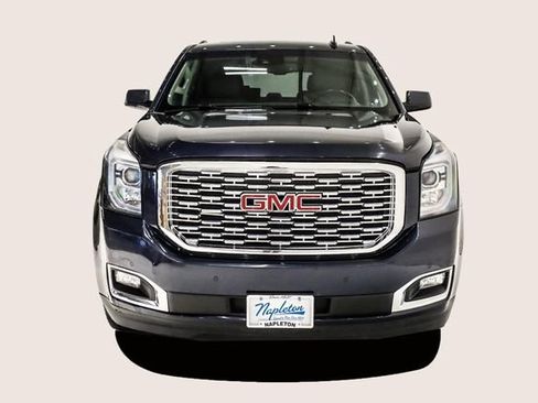 Used 2018 GMC Yukon Denali w/ Denali Ultimate Package image 3