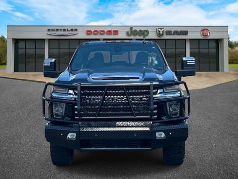Used 2020 Chevrolet Silverado 3500 LTZ w/ LTZ Plus Package AWD/4WD image 9