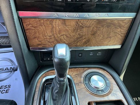 Used 2022 Nissan Armada SL RWD image 19